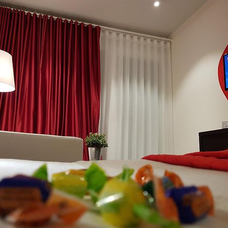 B&B Gardacharme Desenzano del Garda Szoba fotó